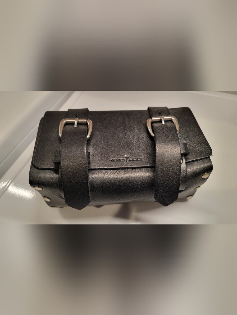 ColsenKeane No. 215 Leather Travel Case | 5/6oz Full Grain Leather